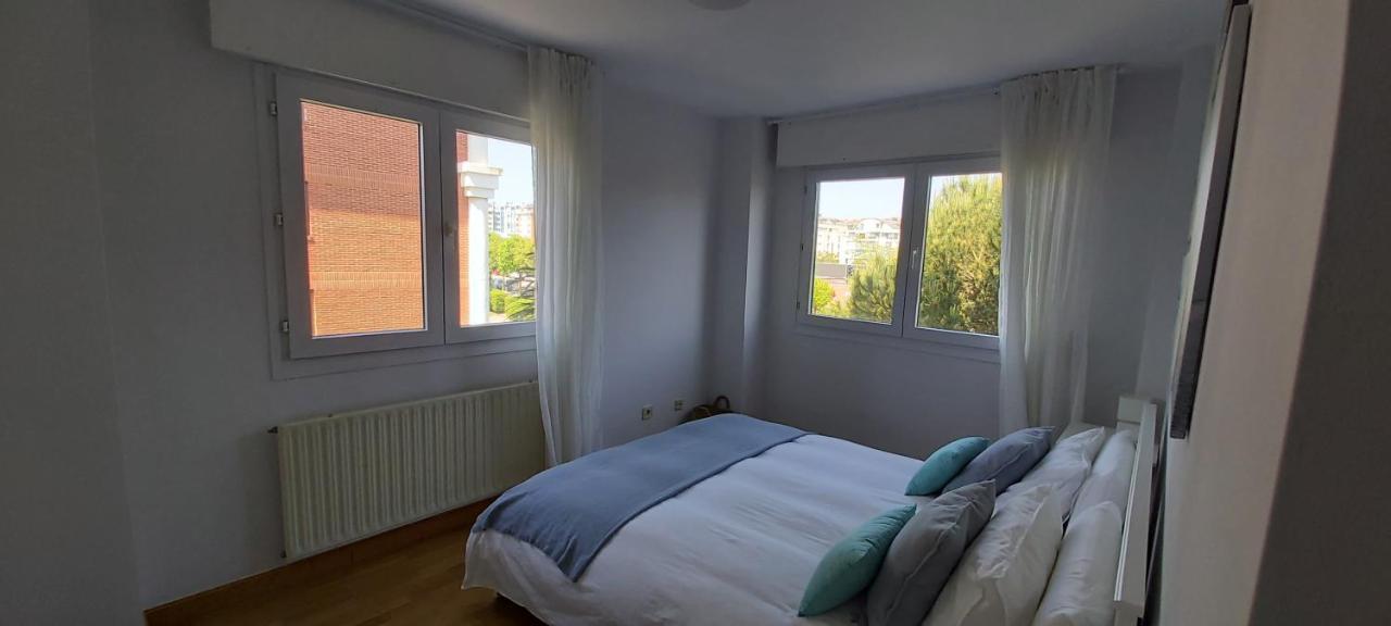 סנטנדר Valdenoja-Sardinero Apartment Suite Beach מראה חיצוני תמונה