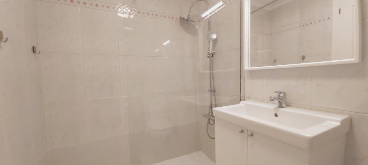 סנטנדר Valdenoja-Sardinero Apartment Suite Beach מראה חיצוני תמונה